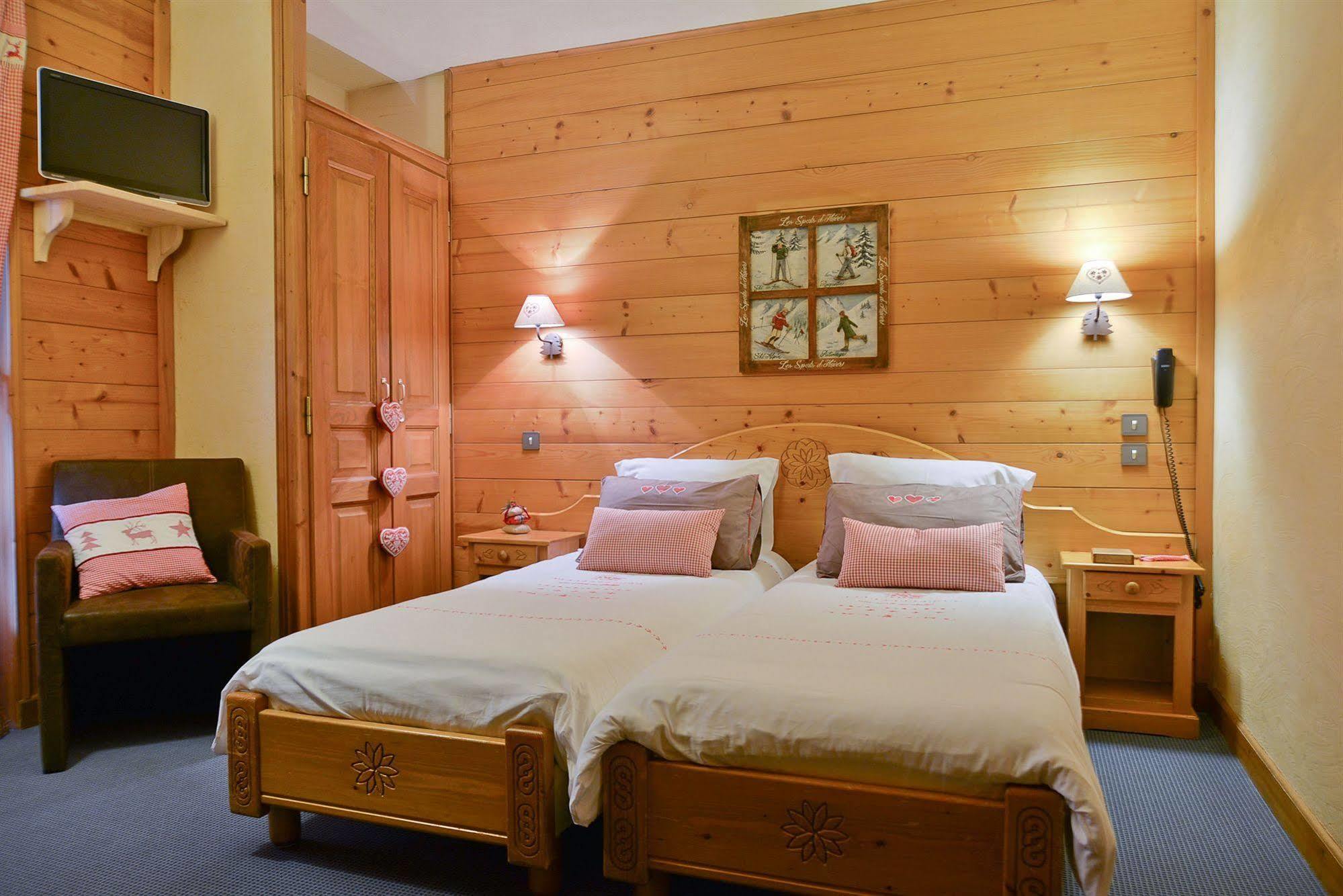 Le Morillon Hotel ภายนอก รูปภาพ